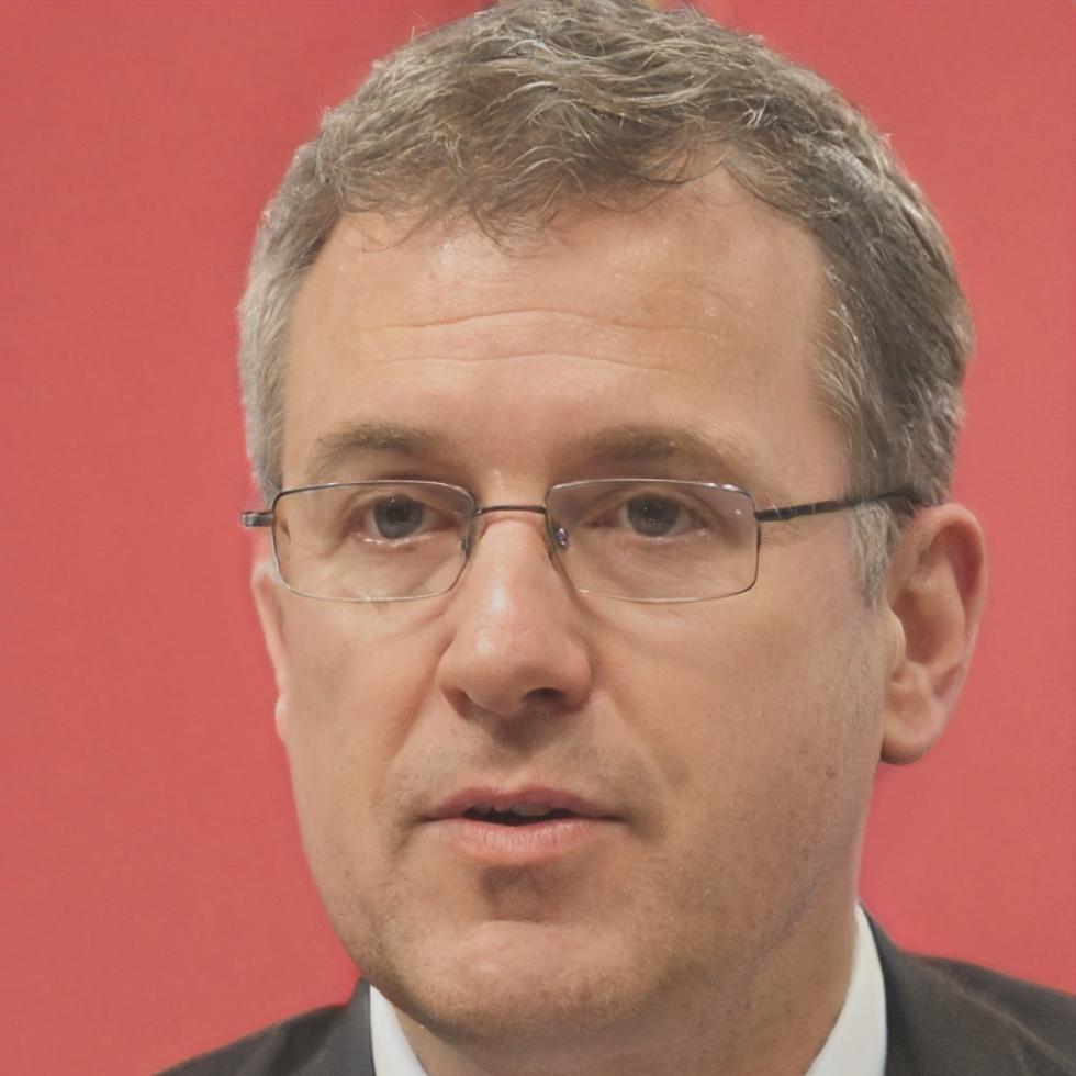 Portrait of Bertrand Løvstad, solvency analysis specialist
